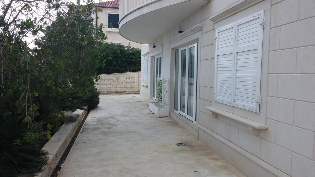 Apartments On Gorana Pavlova 24 Sutivan Kültér fotó